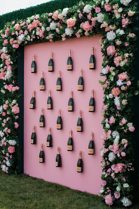 rosé all day — prêt-à-provost Salas Lounge, Veuve Clicquot Polo Classic, Decoration Evenementielle, Champagne Party, Event Backdrop, Veuve Clicquot, Polo Classic, Event Inspiration, Event Styling