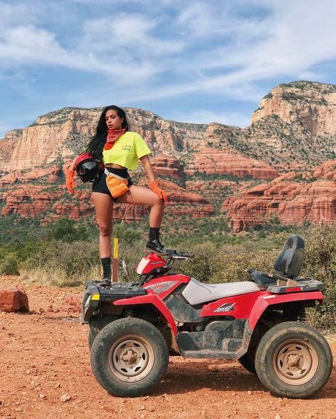 Atv Riding Outfit Vacation, Atv Riding Outfit, Girls Driving, Adventure Girl, Atv Riding, Dirt Bike Girl, Vacation Goals, Girls Vacation, Moto Cross