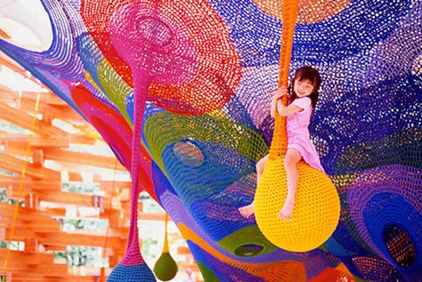 Toshiko Horiuchi MacAdam, Wonder Space II, Hakone Open Air Museum, Hakone, Japan, 2009 Cool Playgrounds, Urbane Kunst, Japanese Crochet, Handmade Charlotte, Hakone, Play Spaces, Sapporo, Crochet Art, Public Art