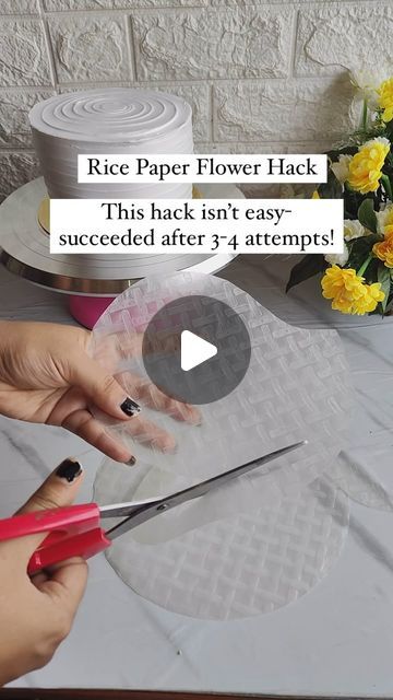 Flower Rice Paper, Rice Paper Butterfly Cake, Rice Paper Sails Cake Designs, Rice Paper On Cake, Cake With Rice Paper Decoration, How To Use Rice Paper On Cakes, Rice Paper For Cake Decorating, Fried Rice Paper Flowers, Sugar Paper Cake Decoration