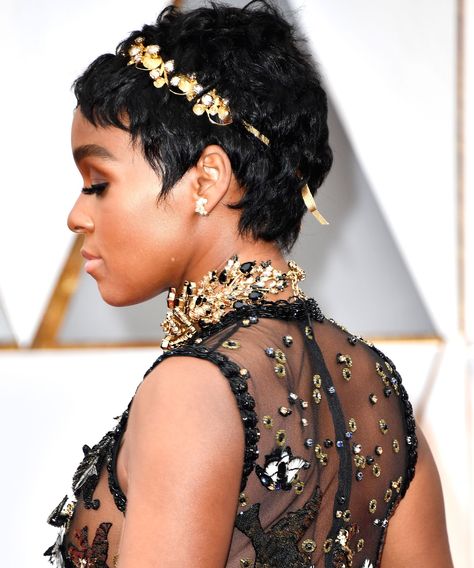 Oscar Hairstyles, Michael Robinson, Super Short Haircuts, Oscars 2017, Janelle Monae, Oscar Fashion, Janelle Monáe, Short Sassy Hair, Fashionably Late