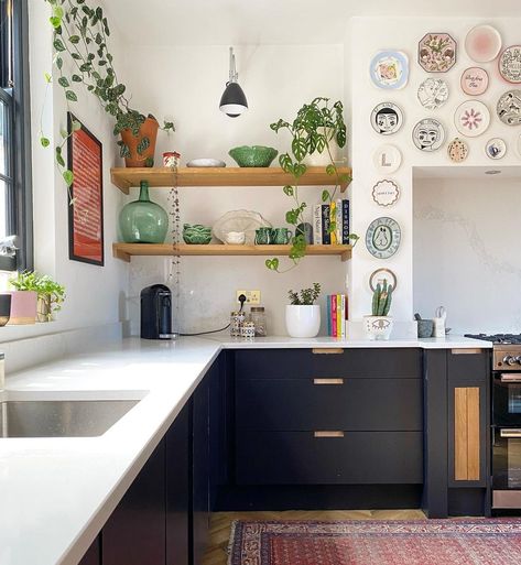 Kitchen Corner, Simple Budget, Hanging Plates, Kitchen Pictures, Plate Display, Black Cabinets, Kitchen Wall, Plates On Wall, A Table