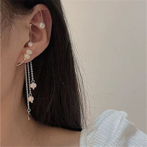 Ear Wrap Cuff, Ear Crawler, Earrings Aesthetic, Long Tassel Earrings, Baroque Pearl Earrings, Golden Star, Natural Pearl, Delicate Earrings, Gold Star