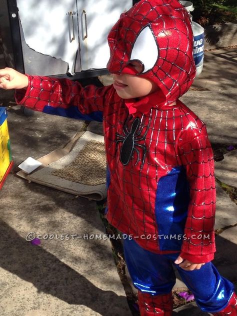 Cool Spiderman Costume For a Toddler Spiderman Costume Ideas, Diy Spiderman Costume, Spiderman Costume For Kids, Cool Spiderman, Spiderman Girl, Spiderman Costume, Superhero Costume, Homemade Costumes, Halloween Costume Contest