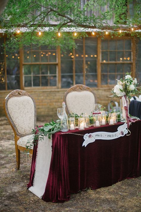 Burgundy Tablecloth, Bride Groom Table, Tablecloth Wedding, Wedding Runner, Sweetheart Table Wedding, Marsala Wedding, Autumn Bride, Outdoor Wedding Reception, Table Inspiration