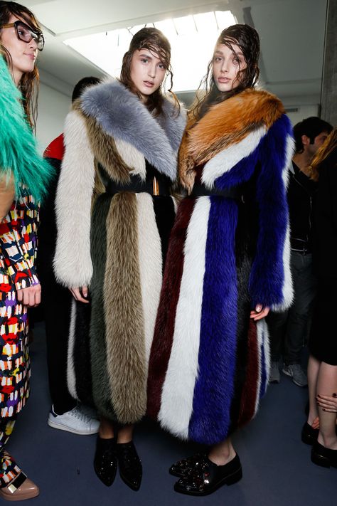 Fur Coats, Jacket Outfits, Eye Candy, High Fashion, Milan, Fur Coat, Multi Color, Coats Jackets, Dye