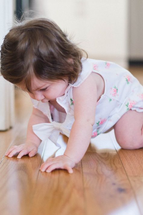 If Your Baby Isn’t Crawling by This Age, Talk to Your Doctor Hit Head, Baby Knee Pads, Kids Motor Skills, Crawling Baby, Shy Girls, Baby Proofing, Milestone Cards, How To Protect Yourself, Baby Learning