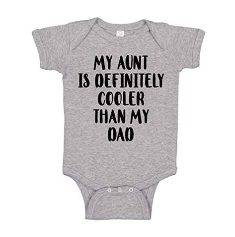 Auntie Things, Auntie Baby Clothes, Mom Is The Best, Auntie Life, Onesie Ideas, Auntie Baby, Baby Aunt, Papa Baby, Cricut Baby