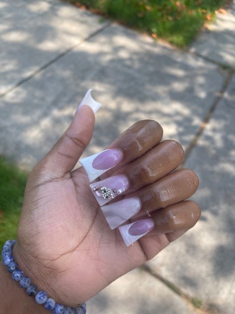 Short Duck Nails Acrylic French Tip, Pink French Tip Duck Nails, White French Tip Duck Nails, White Hello Kitty Nails, Simple Duck Nails, Duck Nails Acrylic Short, Duck Nails French Tip, French Duck Nails, Hello Kitty French Tip Nails