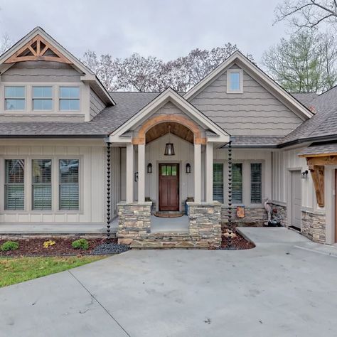 Craftsman Exterior With Garage, Board And Batten Siding On Ranch Style House, Board And Batten Siding With Stone Ranch, Board And Batten Craftsman Exterior, Farmhouse Exterior Not White, Transitional Craftsman Exterior, Mountain Craftsman Exterior Colors, Taupe Craftsman Exterior, Tan Hardie Board House