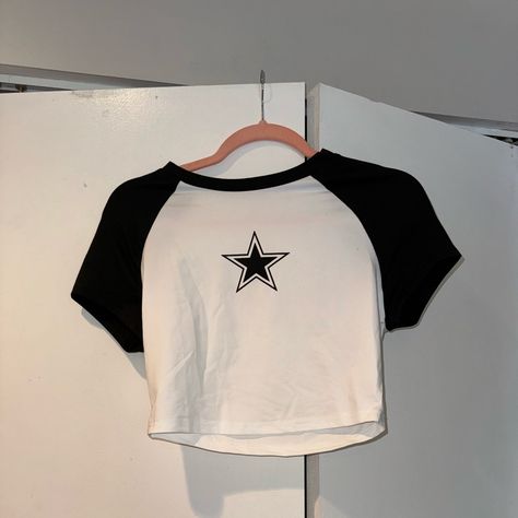 Size Small Never Worn Good Condition Super Stretchy Star Girl Shirt, Star Sorority Shirt, Mexican Crop Top, Star T-shirt, Cute Crop Tops For Kids, Star Girl Clothes, 2000s Tube Top, Baddie Tops