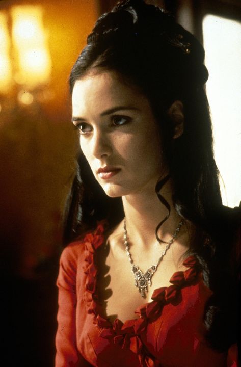 Mina Harker, Dracula 1992, Winona Forever, Veronica Sawyer, Halloween Film, Female Vampire, Bram Stoker's Dracula, Bram Stoker, Gary Oldman