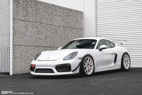 White Porsche, Porsche Cayman Gt4, Custom Porsche, Porsche 718 Cayman, Best Suv, Cayman Gt4, Car Buying Tips, Porsche Cayman, Net Top