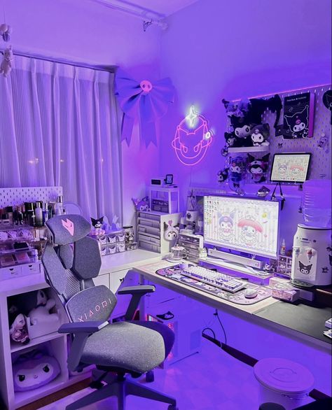 Hello Kitty Gamer Room, Kuromi Inspired Room, Bedroom Ideas Kuromi, My Melody And Kuromi Bedroom, Sanrio Room Decor Kuromi, Kuromi Gaming Room, Kuromi Aesthetic Room Decor, Kuromi Desk Setup, Kuromi Gaming Chair