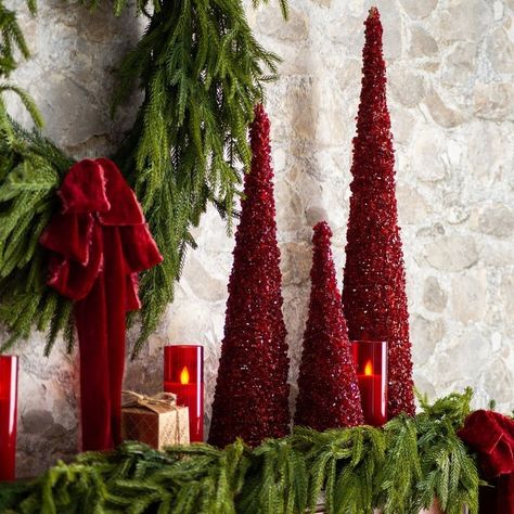 Christmas Tree Topiary, Christmas Fireplace Mantels, Black Christmas Decorations, Christmas Home Decorations, Holiday Mantle, Pottery Barn Christmas, Red Christmas Decor, Silver Christmas Decorations, Christmas Fireplace Decor