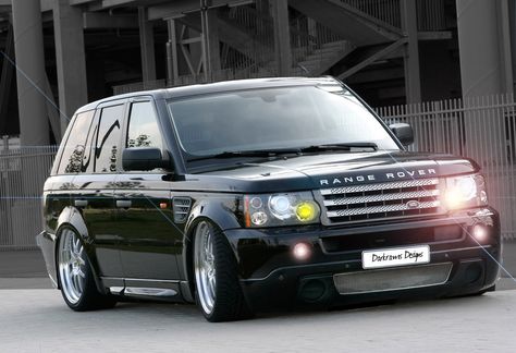 Air Ride Slammed Dream Cars Range Rovers, Range Rover Black, Luxury Car Photos, Range Rover Supercharged, Black Range, مرسيدس بنز, Sports Car Wallpaper, Range Rovers, High End Cars