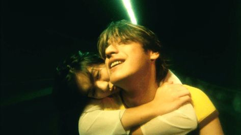 Fallen Angels. Wang Kar Wai Fallen Angels 1995, Wong Kar Wai, Fallen Angels, Two People, Hong Kong, Film