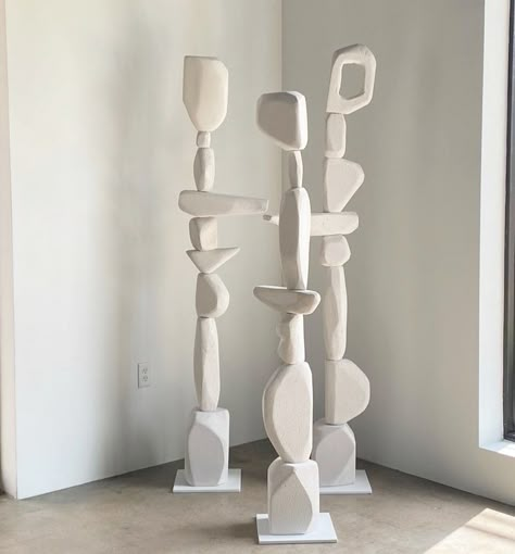 The Visuals of Clementine Maconachie (@the_visuals_) • Photos et vidéos Instagram Ceramic Totem, Art Placement, Concrete Furniture, Decoupage Art, My Gallery, Contemporary Ceramics, Light Installation, Clay Sculpture, Instagram Art