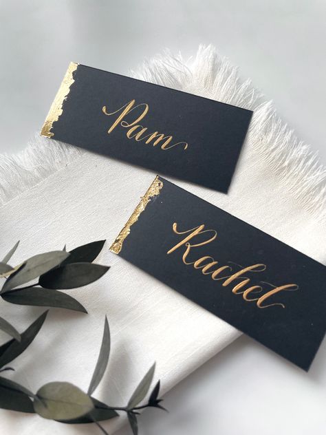 Classy Black and Gold Calligraphy Place Cards / Handmade Black Place Cards with Gold Decor Black And Gold Place Cards, Black And Gold Name Cards, Elegant Place Cards, Black Place Cards, 21st Inspiration, Black And Gold Calligraphy, Place Cards Ideas, Black Wedding Table Setting, Place Cards Wedding Table