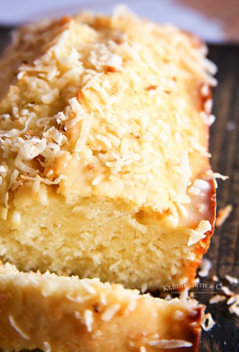 Banana Coconut Bread Recipe, Coconut Loaf Bread, Coconut Sweet Bread Recipes, Coconut Rolls Recipe, Coconut Breakfast Recipes, Shredded Coconut Recipes Healthy, Coconut Scones Recipe Easy, Easy Coconut Desserts, Fresh Coconut Recipe