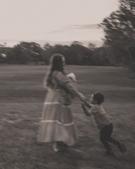 Family sessions that feel like fairytales.. Family Sessions, Family Photoshoot, Family Session, Family Photo, Family Photos, Photo Shoot, Feel Like, Fairy Tales, Feelings