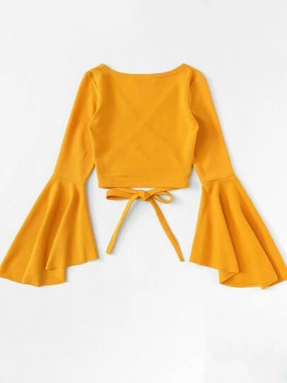 Mode Pop, Wrap Crop Tops, Tie Crop Top, Ținută Casual, Modieuze Outfits, Flounce Sleeve, 여자 패션, Yellow Fashion, Wrap Blouse