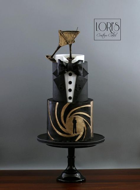 James Bond Cake, Great Gatsby Cake, James Bond Wedding, James Bond Theme Party, Gatsby Cake, Soccer Birthday Cakes, Black And Gold Cake, Cake Design For Men, Tuxedo Cake