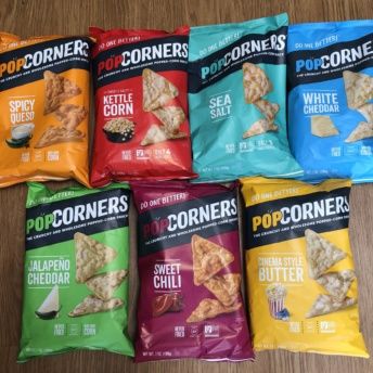 Gluten-free popcorn chips from PopCorners Healthy Snaks, Popcorn Chips, Gluten Free Popcorn, Grocery Store Items, Vegan Chinese, Healthy Chips, Spicy Corn, Corn Snacks, Packaged Snacks