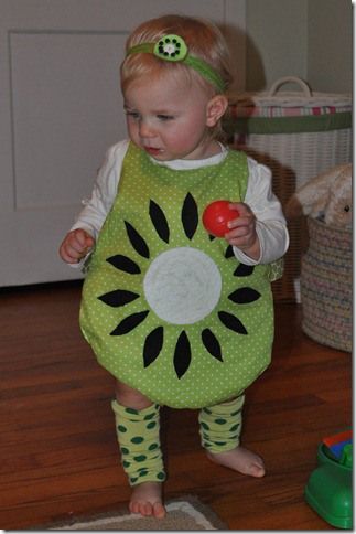 DSC_0006-001 Kiwi Costume, Baby Kiwi, Vegetable Costumes, Spirit Costume, Fruit Costumes, Fancy Dress Competition, Tree Costume