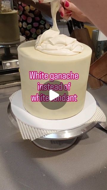 Custom Cakes, Cookies & Sweets on Instagram: "When you're wanting a white cake but don't love fondant  Whitened white chocolate ganache to the rescue.  To achieve the white, I use @colour.mill white oil based colour with the smallest amount of purple to cancel out the yellow.  Recipe: For my white chocolate ganache =  3 parts white compounding chocolate: 1 part thickened cream.   #whitecake #whitechocolate #ganache #whitechocolateganache #cakehack #caketips #caketutorials #caketutorial #colourtheory #melbournecakedecorator #melbournecakes #cakereel" White Chocolate Cake Decoration, White Chocolate Ganache Frosting, White Ganache, White Chocolate Ganache Recipe, White Fondant Cake, Crumb Coating A Cake, Buttercream Recipes, Chocolate Ganache Icing, Thickened Cream