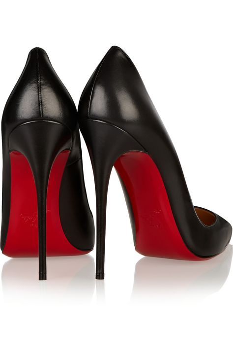 Christian Louboutin - 'So Kate' black leather heels. Heels Louboutin, Christian Louboutin Wedding Shoes, Shoes Pumps Heels, Louboutin High Heels, Hak Tinggi, Black High Heel Pumps, Christian Louboutin Outlet, Christian Louboutin Boots, Black High Heels Shoes