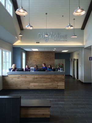 City Line Veterinary Center, Moline IL Vet Clinic Color Scheme, Veterinary Office Design, Veterinary Clinic Design Receptions, Veterinary Clinic Ideas, Vet Clinic Design, Veterinary Clinic Design, Office Design Corporate, Vet Office Decor, Hospital Reception