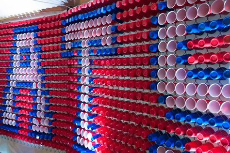 Frat Party Themes, Homecoming Hallways, Football Viewing Party, Homecoming Decorations, Homecoming Floats, Frat Parties, Solo Cup, Fence Art, Fence Decor