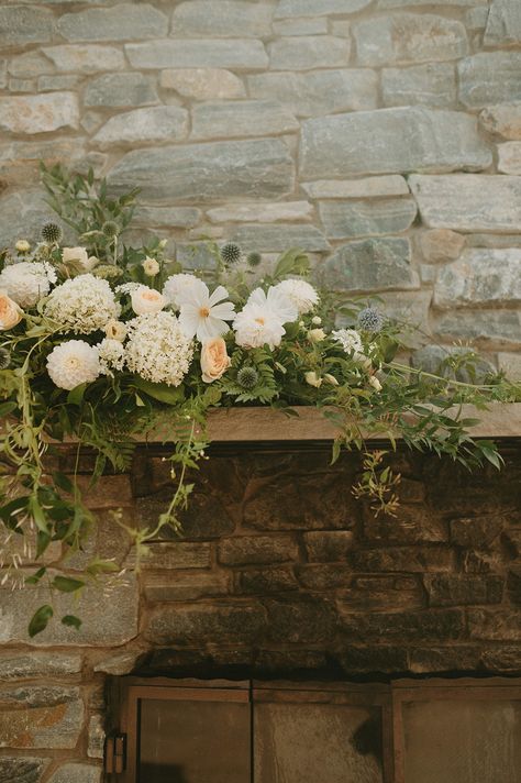 Flores and Pine Calgary Summer Micro Wedding | momentsbymadeleine.com Wedding Flowers On Fireplace, Simple Wedding Ceremony Florals, Fireplace Mantel Wedding Decor, Fireplace Decor Wedding, Mantel Floral Arrangements, Mantle Flowers, Wedding Ceremony Florals, Fireplace Wedding, Wedding Fireplace