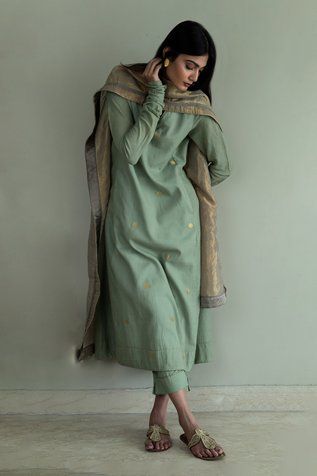 Shop for Shorshe Clothing Green Anu Placement Woven Kurta And Pant Set for Women Online at Aza Fashions V Neck Churidar, Churidar Sleeves, Simple Indian Suits, Pakistani Kurta, Salwar Pants, Stylish Kurtis Design, Kurta Designs Women, Pant Set For Women, Indian Designer Outfits