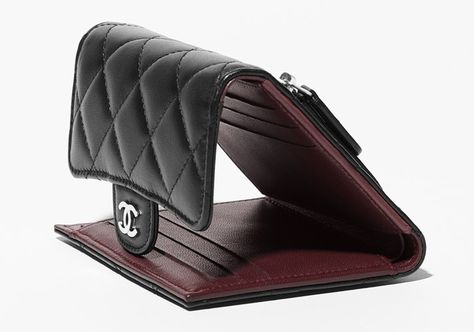 Chanel small flap wallet Chanel Small Wallet, Chanel Classic Bag, Chanel Bag Classic, Treasure Bag, Chanel Wallet, Favorite Handbags, Luxury Purses, Classic Bags, Perfect World