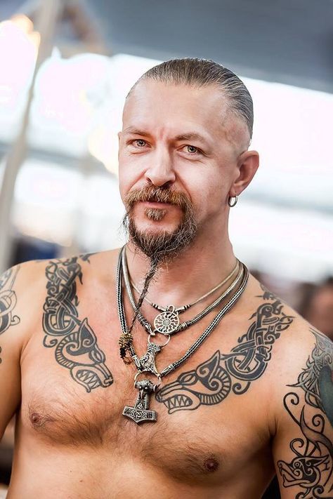 Saw this on FB. I kinda like the over the shoulder tattoo. Vegvisir Shoulder Tattoo, Nordic Chest Tattoo Female, Norse Shoulder Tattoo, Nordic Shoulder Tattoo, Viking Shoulder Tattoo Men, Nordic Chest Tattoo, Tattoo Symmetry, Over The Shoulder Tattoo, Wolfpack Tattoo