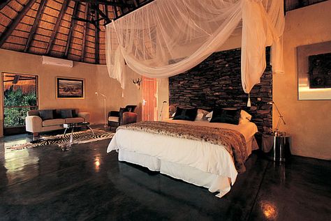 beachy decor | Decorating with a safari theme will require some planning and perhaps ... Safari Bedroom Decor, Jungle Bedroom Theme, African Bedroom, Jungle Themed Bedroom, African Room, Safari Bedroom, Theme Bedroom, Beachy Decor, Safari Theme