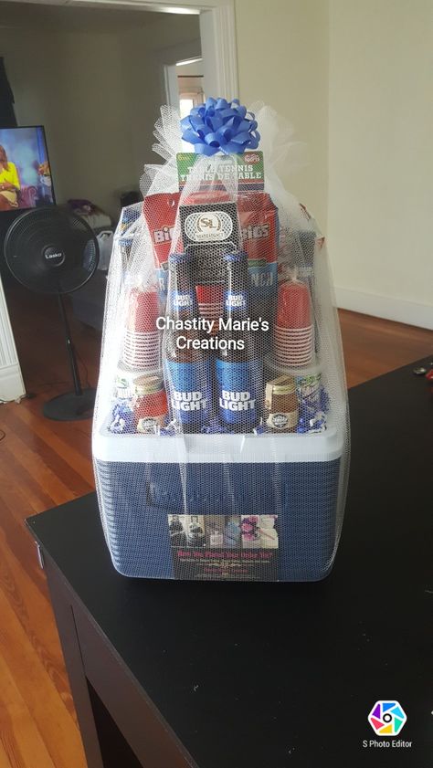 Cooler Auction Basket, Cooler Basket Raffle Ideas, Raffle Basket Ideas For Adults Alcohol, Fourth Of July Raffle Basket Ideas, Cooler Bag Gift Basket, Ice Chest Gift Basket, Cooler Basket Ideas, Cooler Raffle Ideas, Father’s Day Gift Basket Ideas