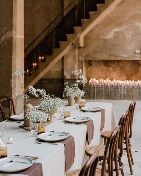 Wedding • Instagram Minimal Wedding Decor, Minimalist Wedding Decor, Cool Aesthetic, Reception Dinner, Lovely Bride, Neutral Wedding, Minimal Wedding, Contemporary Wedding, Tent Wedding