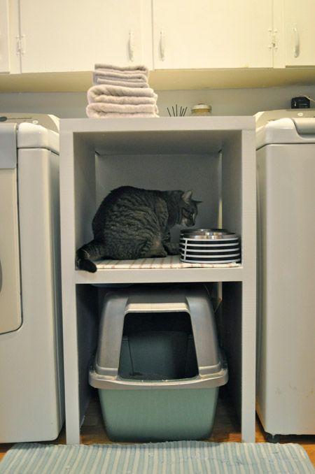 If you have a small home AND cats, then you probably keep the cat food and litter box in your laundry room. That can take up a lot of valuable space, SO stack up that food and litter box on a shelf. Found on Southern Sprout. Laundry Mudroom, Tiny Laundry Rooms, Room Storage Diy, Laundry Room Remodel, Pet Ideas, Small Laundry Rooms, Small Laundry Room, Small Laundry, Room Remodel