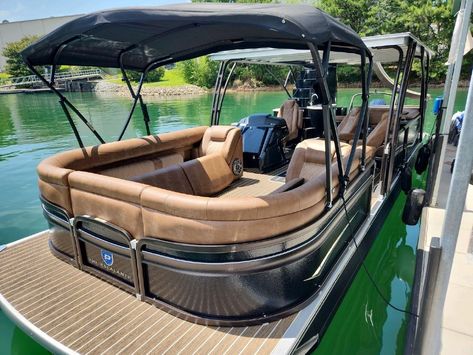 Pontune Boat, Pontoon Boat Decor, Pontoon Boat Ideas, Used Pontoon Boats, Best Pontoon Boats, Luxury Pontoon Boats, Pontoon Boats For Sale, Pontoon Boat Accessories, Party Barge