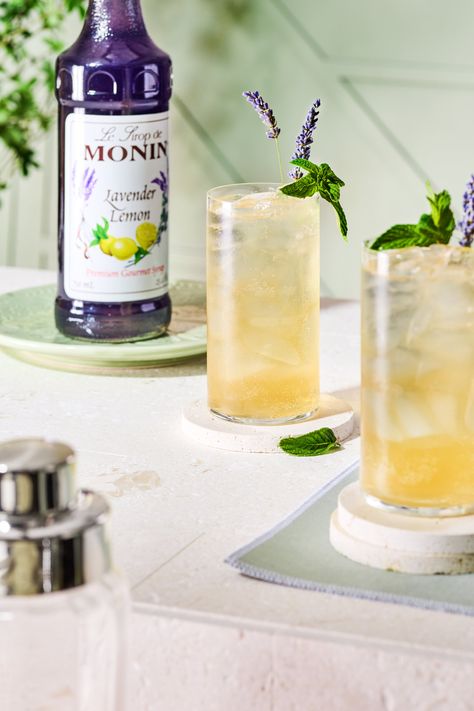 5 Cocktails Highlighting this year’s Flavor Trends with Monin | Chilled Magazine Monin Recipes, Cocktail Ideas, Mocktail Recipe, Flavored Drinks, Lemon Lavender, Delicious Cocktails, Sparkling Wine, Winter Food, Mocktails