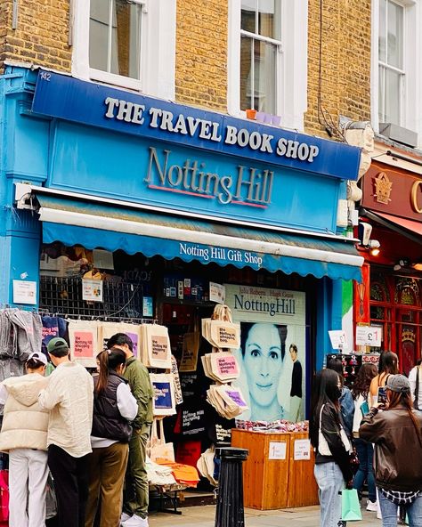 Notting Hill!!! Many blue doors, no Hugh Grants. Also, the Notting Hill bookstore DOESN’T SELL BOOKS. Despite the heartbreak, still a vibe. #eggdoeslondon #nottinghill Notting Hill Movie, Nothing Hill, Knotting Hill, Sell Books, Blue Doors, Hugh Grant, Sofia Coppola, Blue Door, Fan Girl