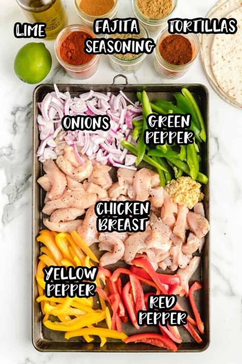 Oven Fajitas, Sheet Pan Fajitas, Pan Fajitas, Fajita Mix, Homemade Fajita Seasoning, Pan Cooking, Pinky Girl, Chicken Fajita Recipe, Pan Chicken Fajitas