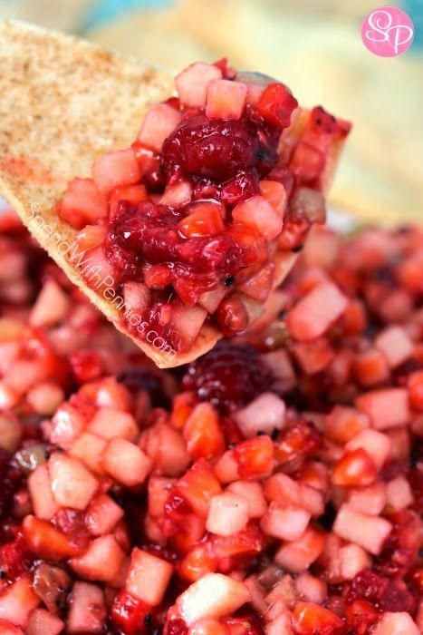 Cinnamon Crisps, Fruit Salsa Recipe, Strawberry Salsa, The Best Dessert, Delicious Appetizer Recipes, Best Appetizer Recipes, Cinnamon Chips, Fruit Salsa, Time Of The Day