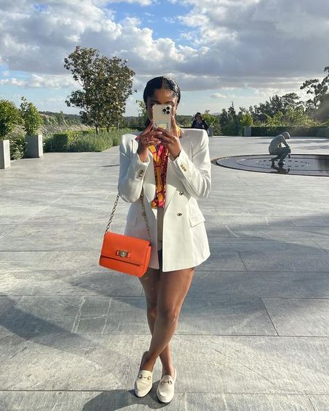 Blazer Dress Outfits Classy, Oversized Blazer Outfits, Semi Casual Outfit, Cute Date Outfits, Blazer Outfits Casual, Money Outfit, Blazer Outfits For Women, Luxury Lifestyle Fashion, Ootd Inspo