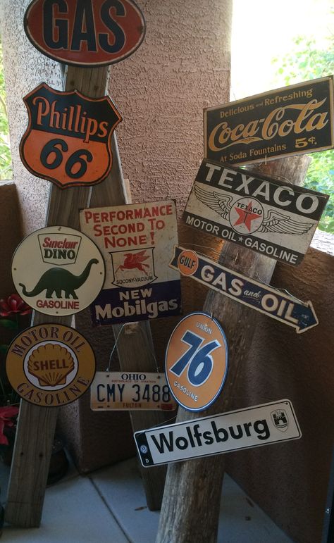 Road Trip Theme Party Decorations, Life Is A Highway Party Theme, Road Trip Party Theme, Route 66 Party Theme, Car Theme Decoration Ideas, Route 66 Party, Route 66 Decor, Route 66 Theme, Vintage Baby Shower Boy