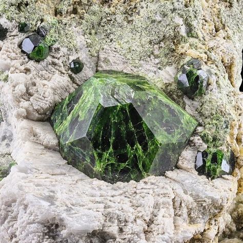 Demantoid Garnet Belqeys Mountains, Kuhe-Belqeys, West Azerbaijan, Iran Email: noor@gandharagems.com Available for purchase, interested buyers can PM @gandharagems for further queries ! For more items, please visit our website: www.gandharagems.com Demantoid Garnet, Azerbaijan, Iran, Garnet, Gems, Canning, Quick Saves, Instagram