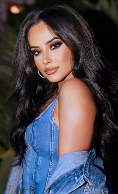 Becky G Makeup, Becky G Concert, Becky G Hair, Becky G Style, Braided Headbands, Effortless Hairstyles, Becky G, Braided Headband, Bridal Hair And Makeup